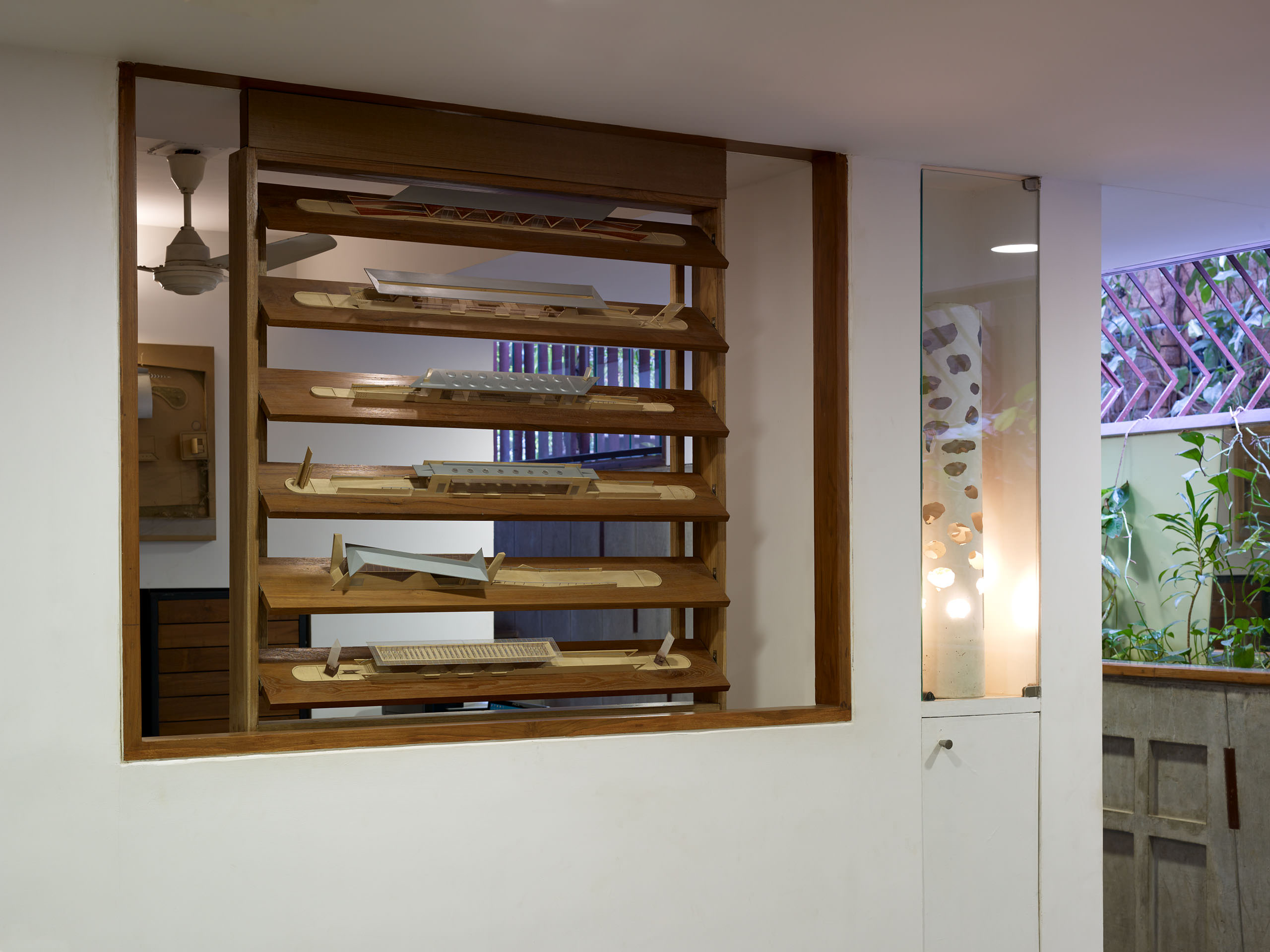 E14491 Alpa 042383 j2560